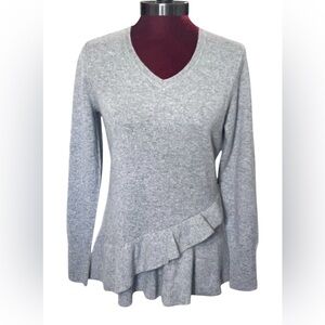 Soft Feminine Balletcore 100% cashmere Sweater XS Gray Ruffle Hem Luxe Knit